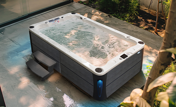 Deck Series Thousand Oaks hot tubs for sale